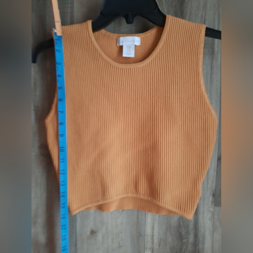 House of Harlow 1960 Sz M Cropped sweater fitted sleeveless tank - Picture 4 of 7